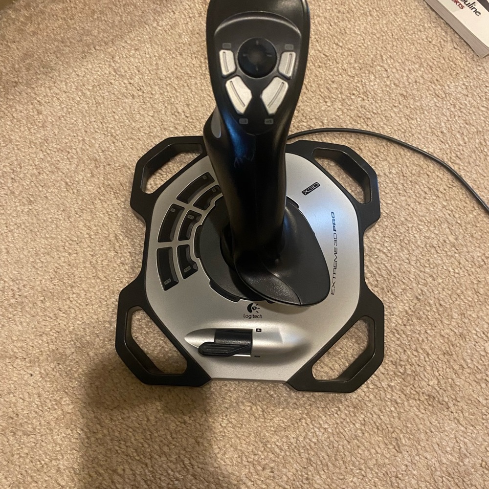 Logitech Extreme 3D pro joystick